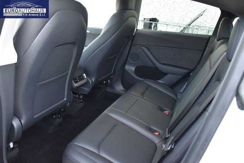 Tesla Model Y 75 kWh Dual Motor Long Range 4WD