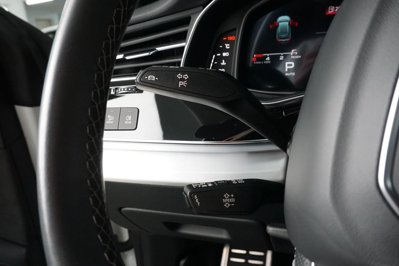 Audi Q8 50 TDI 286 CV quattro tiptronic S Line Identity Black