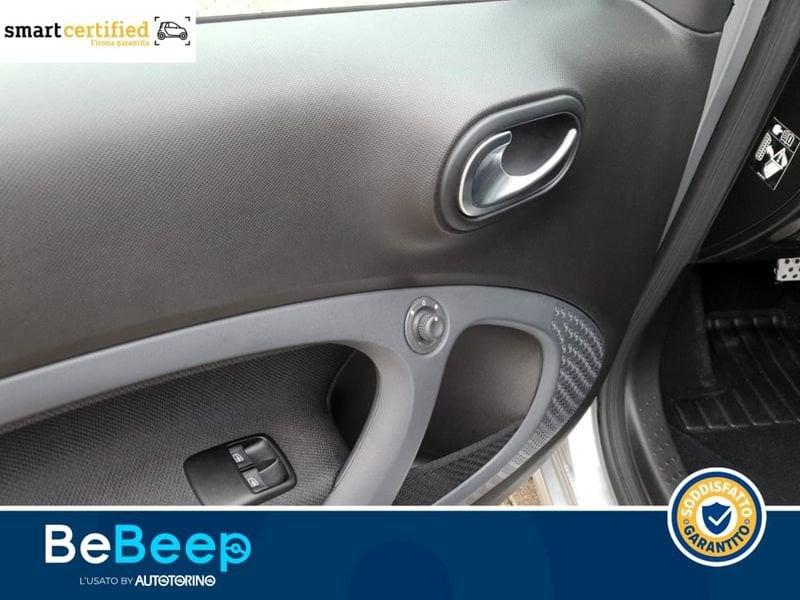 smart fortwo EQ MATTRUNNER 22KW