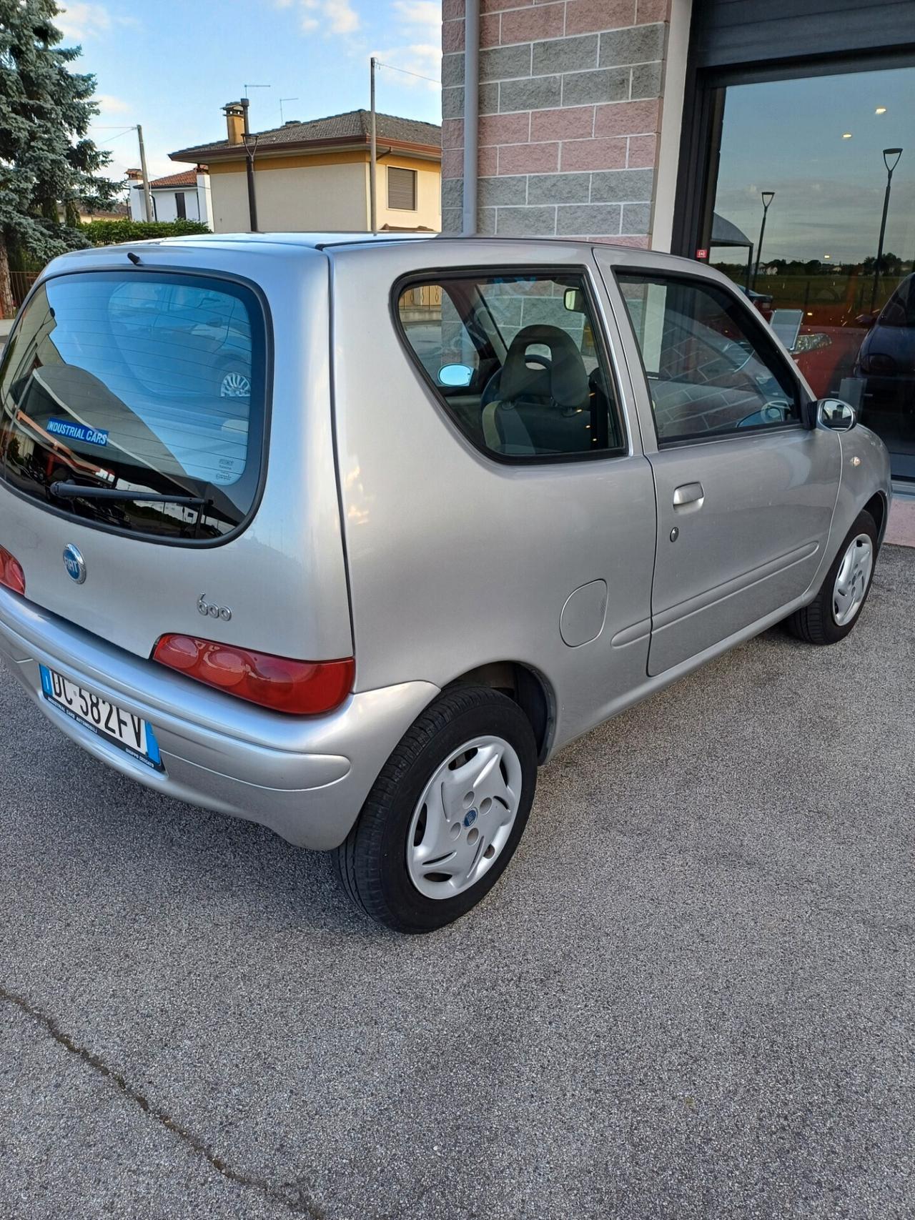 Fiat 600 1.1 50th Anniversary