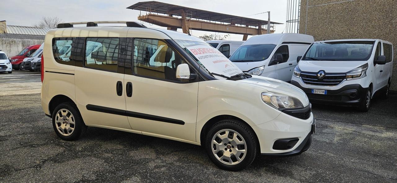 Fiat Doblò 1.6 MJT 16V 120CV Easy - KM. 68.000 - 7 POSTI - UNICO PROPRIETARIO !