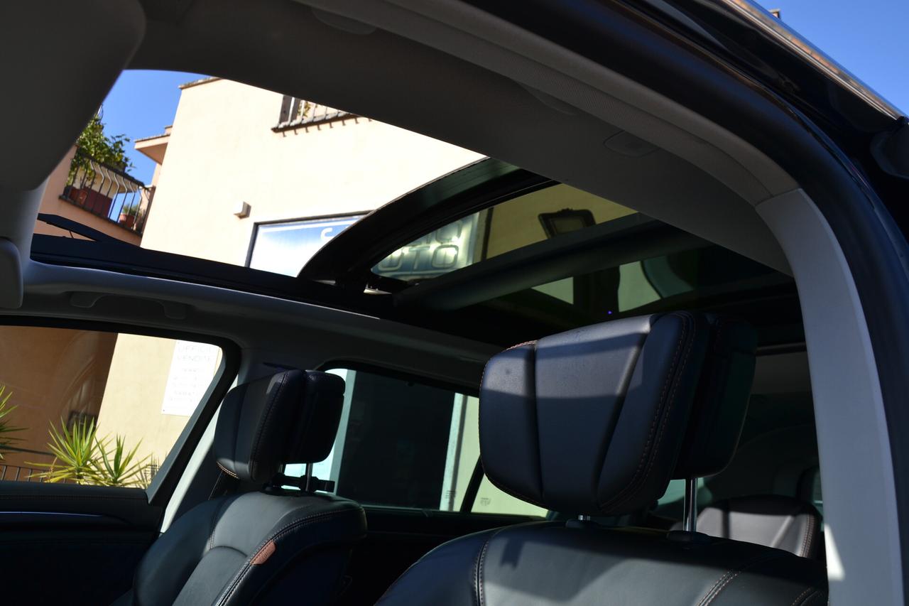 Renault Espace 2.0 dCi 190CV EDC INITIALE PARIS 4CONTROL 7 POSTI