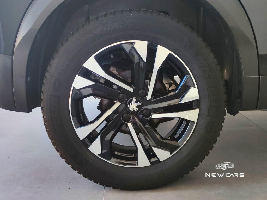 Peugeot 2008 BlueHDi 130 S&S EAT8 Allure