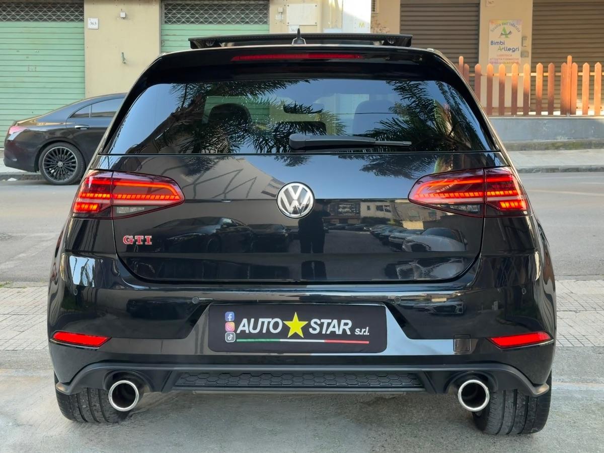 Volkswagen Golf 7.5 GTI 2.0 TSI 245 CV