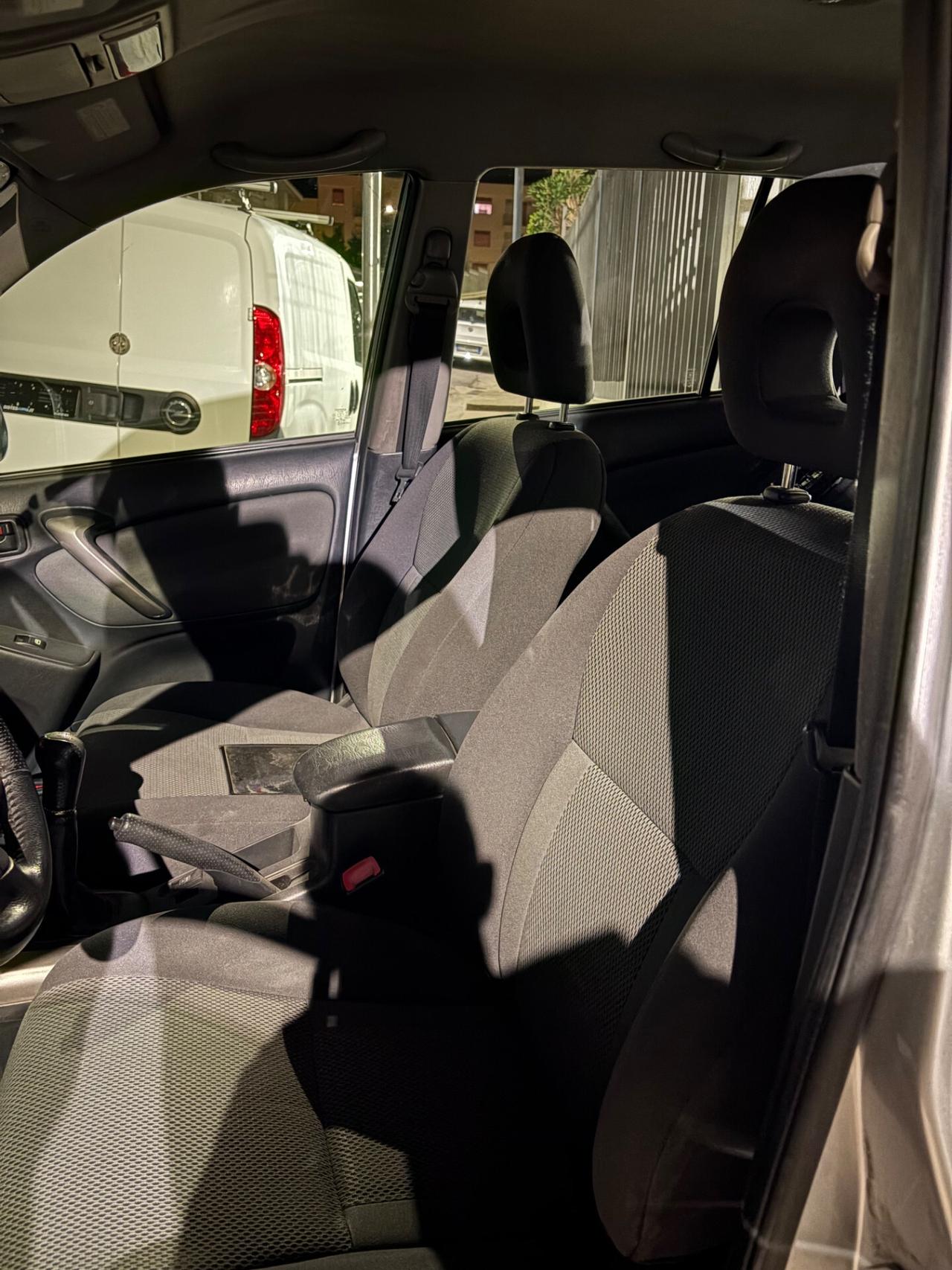 Toyota RAV 4 TRAZIONE INTEGRALE INTROVABILE