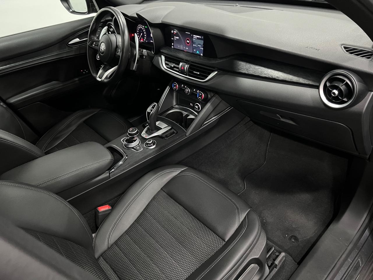 Alfa Romeo Stelvio 2.2 AT8 SPRINT Q4 210 cv