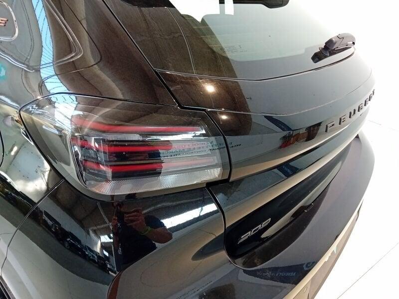 Peugeot 208 Hybrid 100 e-DCS6 Style