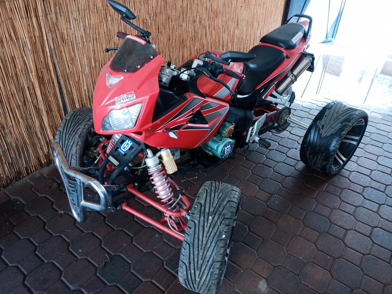 Genata Altro Quad targato stradale 250