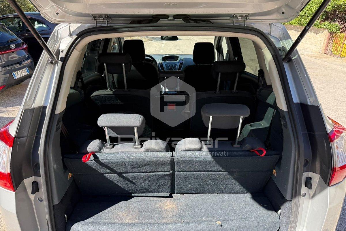 FORD C-Max7 1.6 TDCi 115CV Titanium