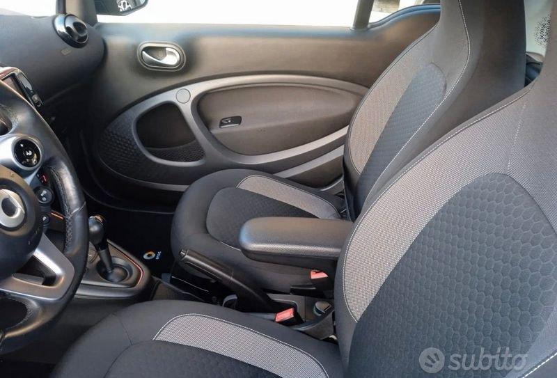 smart fortwo Fortwo eq Pure 22kW