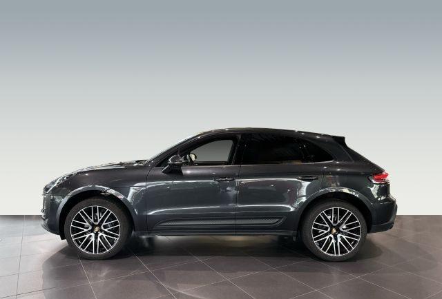 PORSCHE Macan 2.0