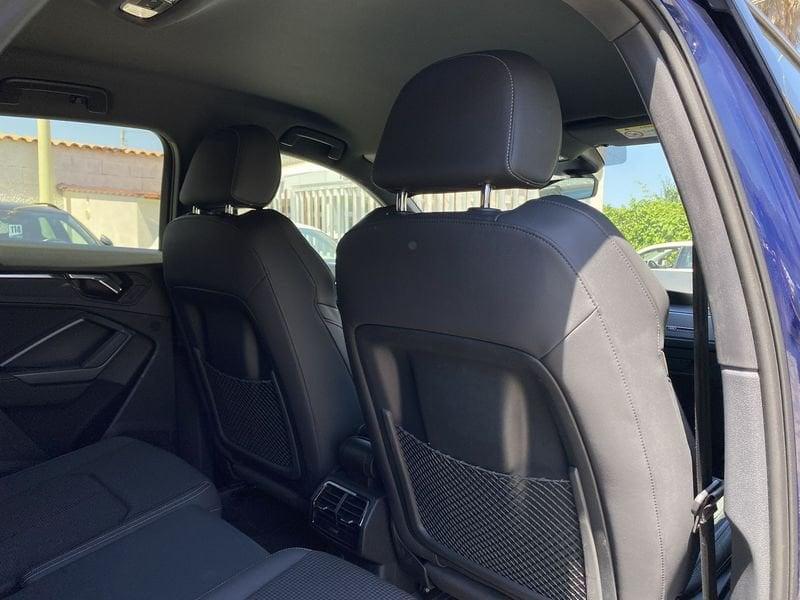 Audi Q3 SPB S Line interno ed esterno 2.0 TDI 150CV S-Tronic 35