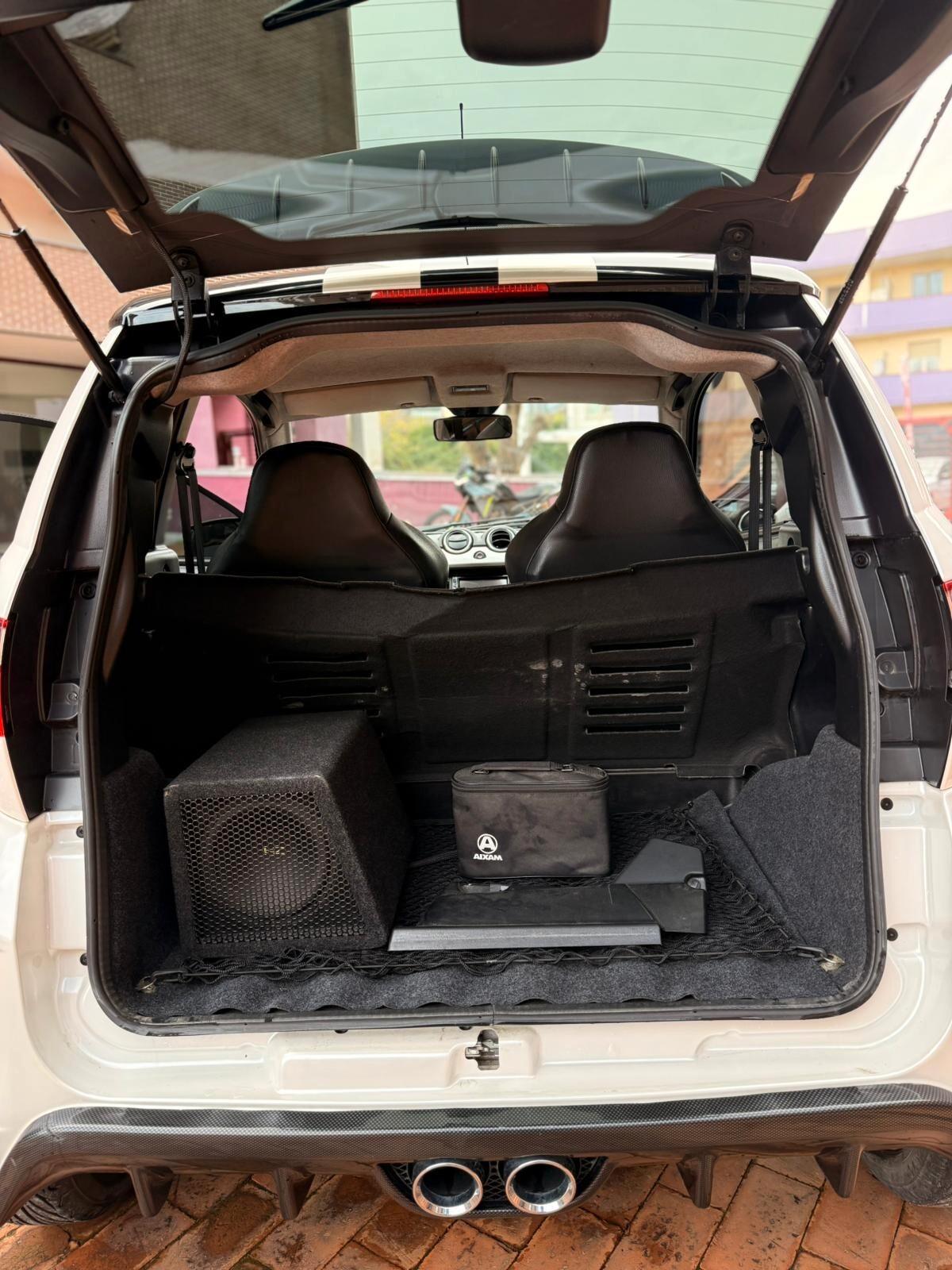 Aixam Miniauto GTO Bianca tetto Nero