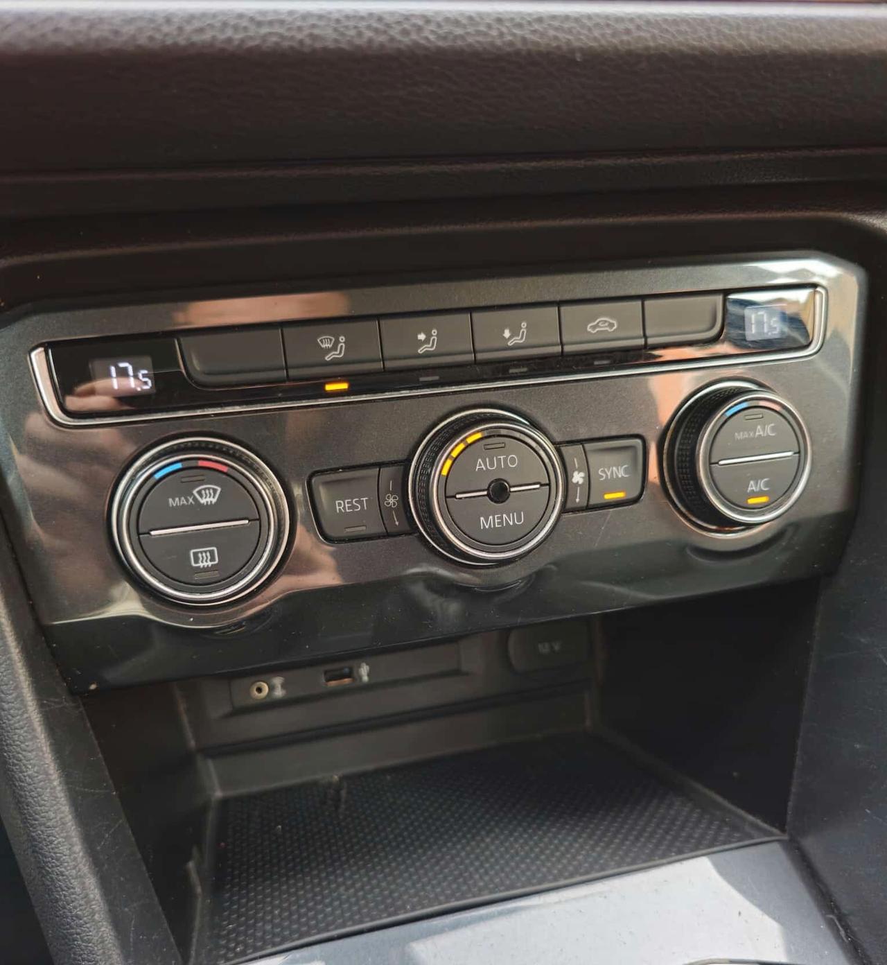 Volkswagen Tiguan 1.6 TDI SCR Business BlueMotion Technology