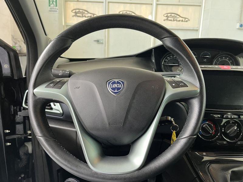 Lancia Ypsilon Ypsilon 1.0 FireFly 5 porte S&S Hybrid Gold TUA DA 149,00 EURO AL MESE