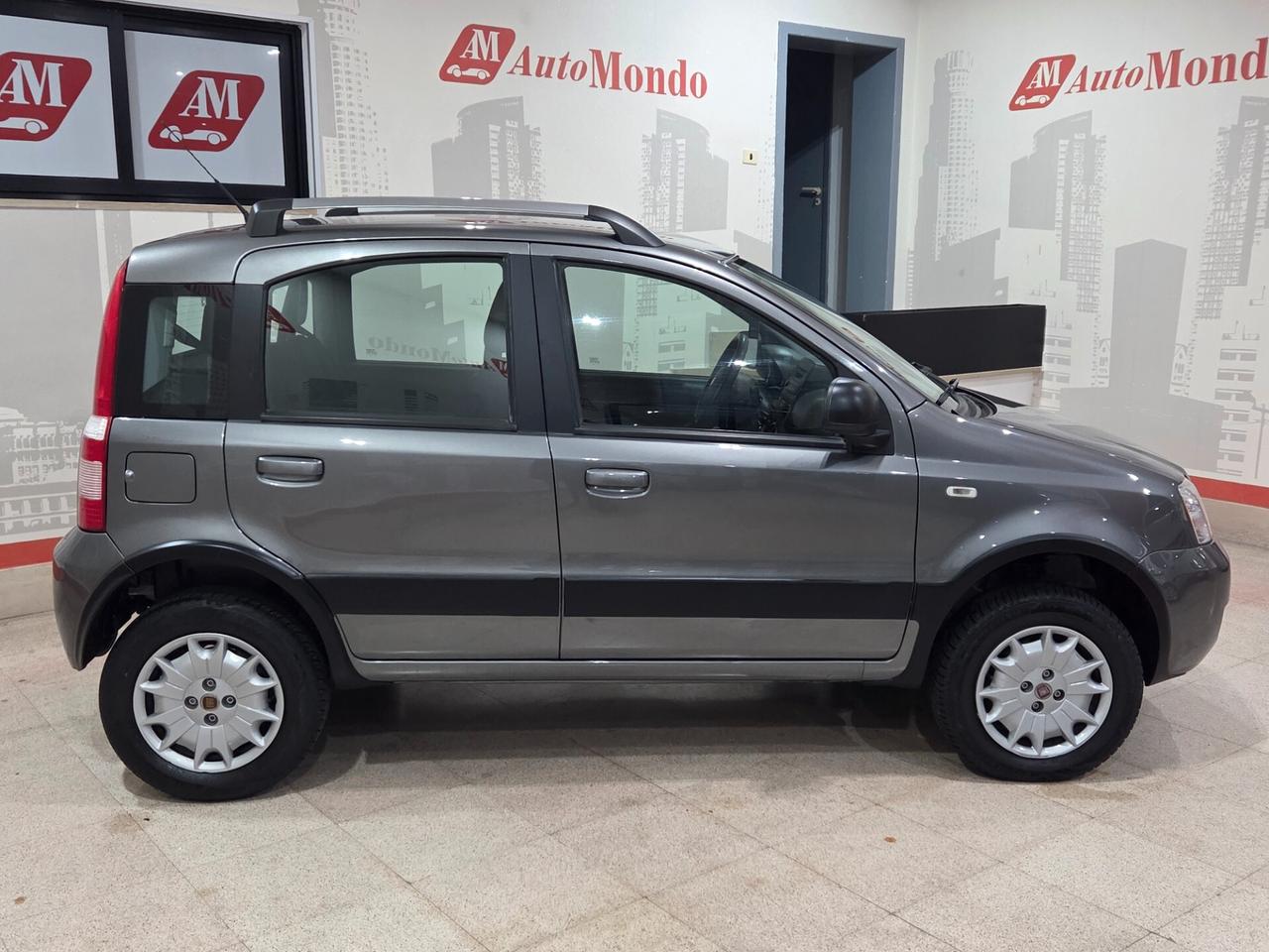 Fiat Panda 1.3 MJT 16V DPF 4x4 Climbing
