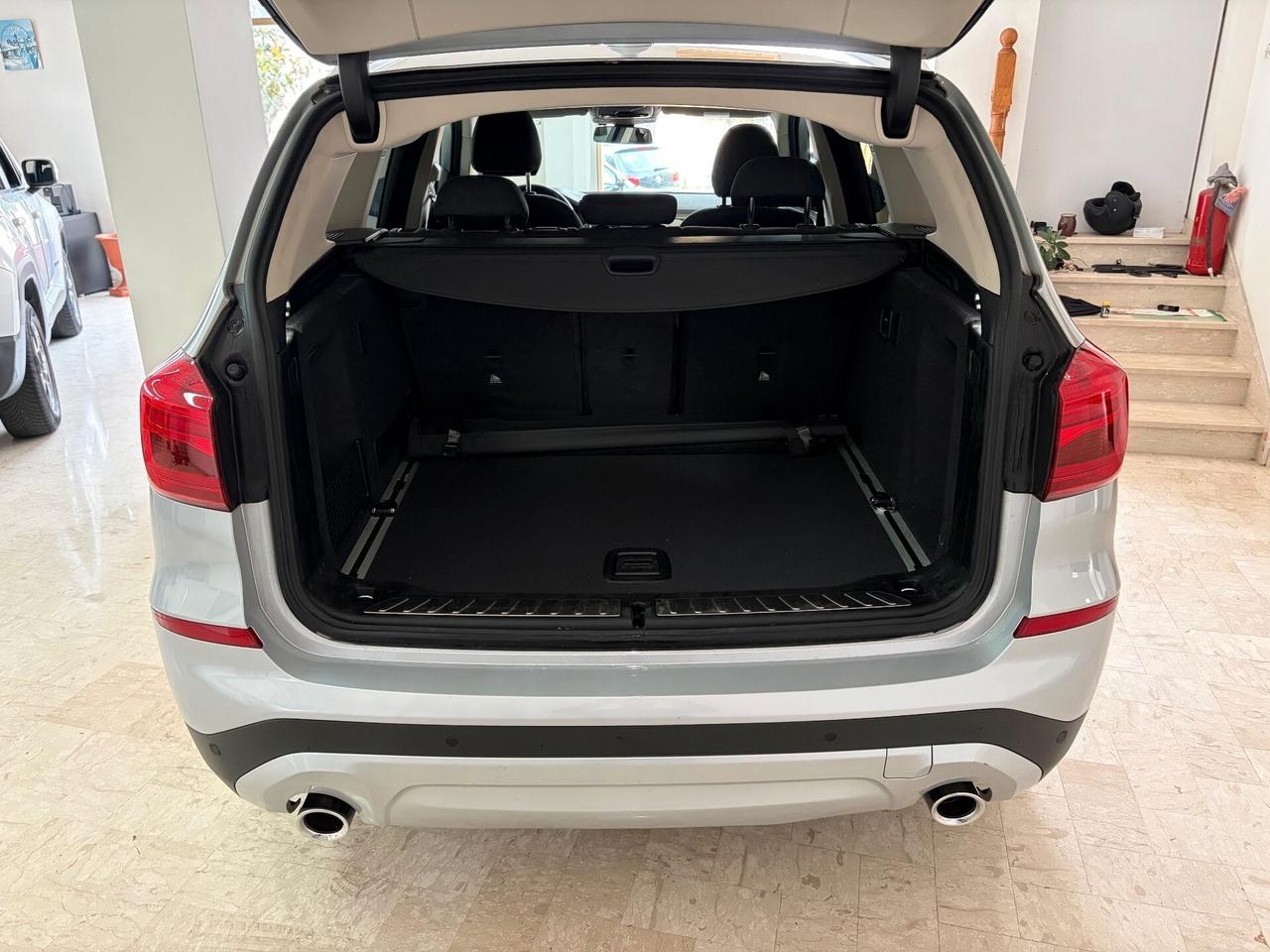 BMW X3 XDRIVE 20d BUSINESS ADVANTAGE