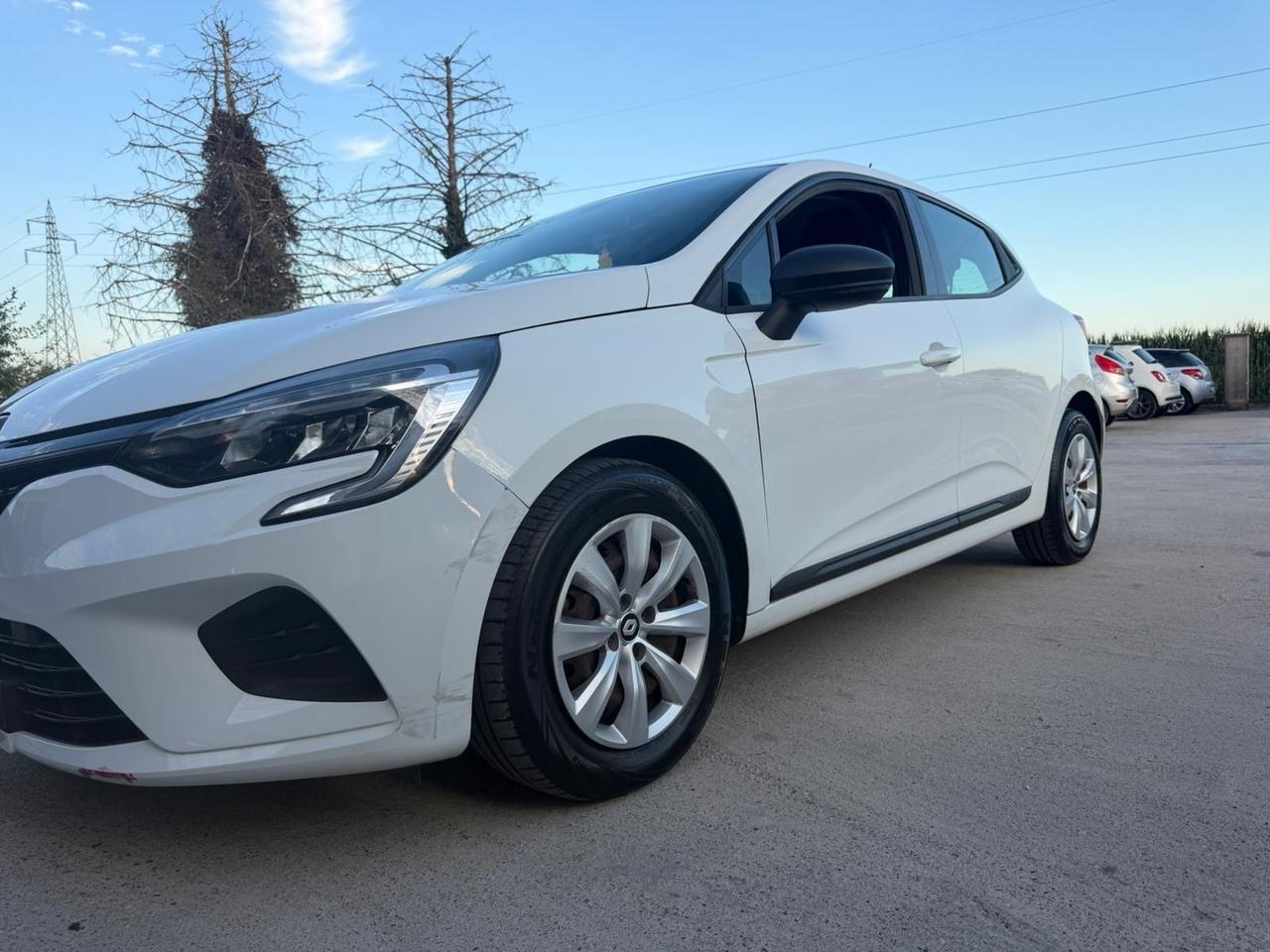 Renault Clio TCe 100 CV GPL 5 porte Intens neopatentati