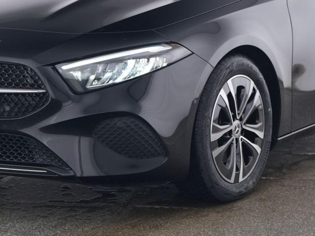 MERCEDES-BENZ A 180 Automatic Progressive Advanced