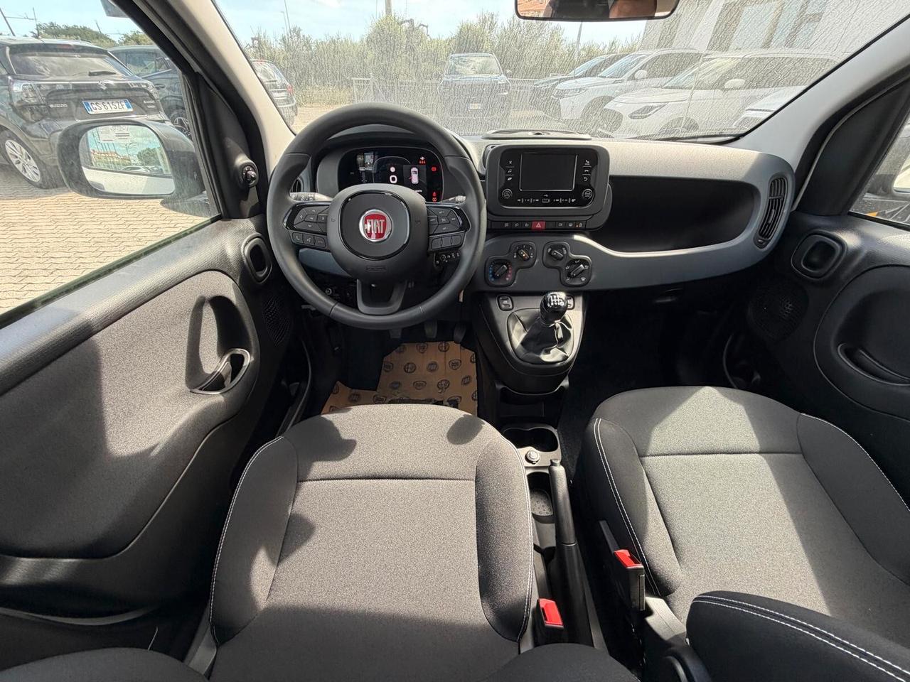 Fiat Panda Pandina 1.0 FireFly 65 CV Hybrid Icon
