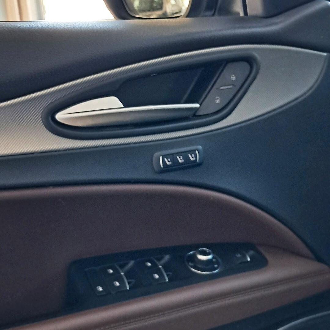 Alfa Romeo Stelvio 2.2 Turbodiesel 210 CV AT8 Q4 Veloce
