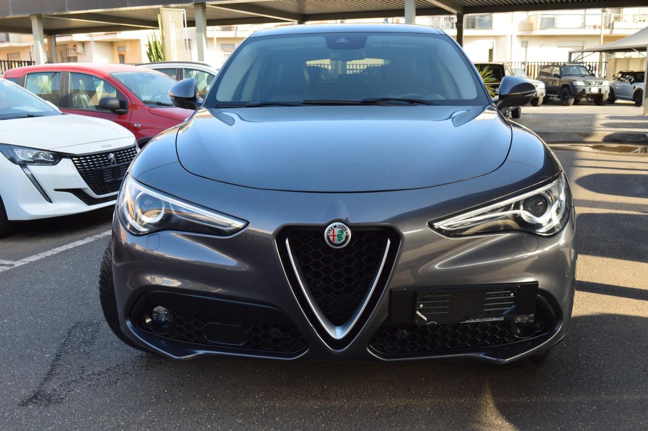 Alfa Romeo Stelvio 2.2 Turbodiesel 210 CV AT8 Q4 Executive