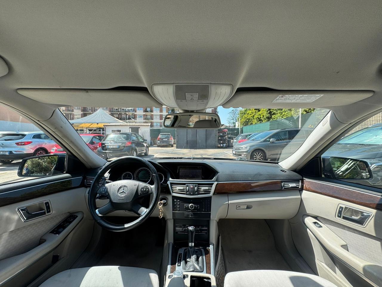 MERCEDES-BENZ E 220 CDI EXECUTIVE