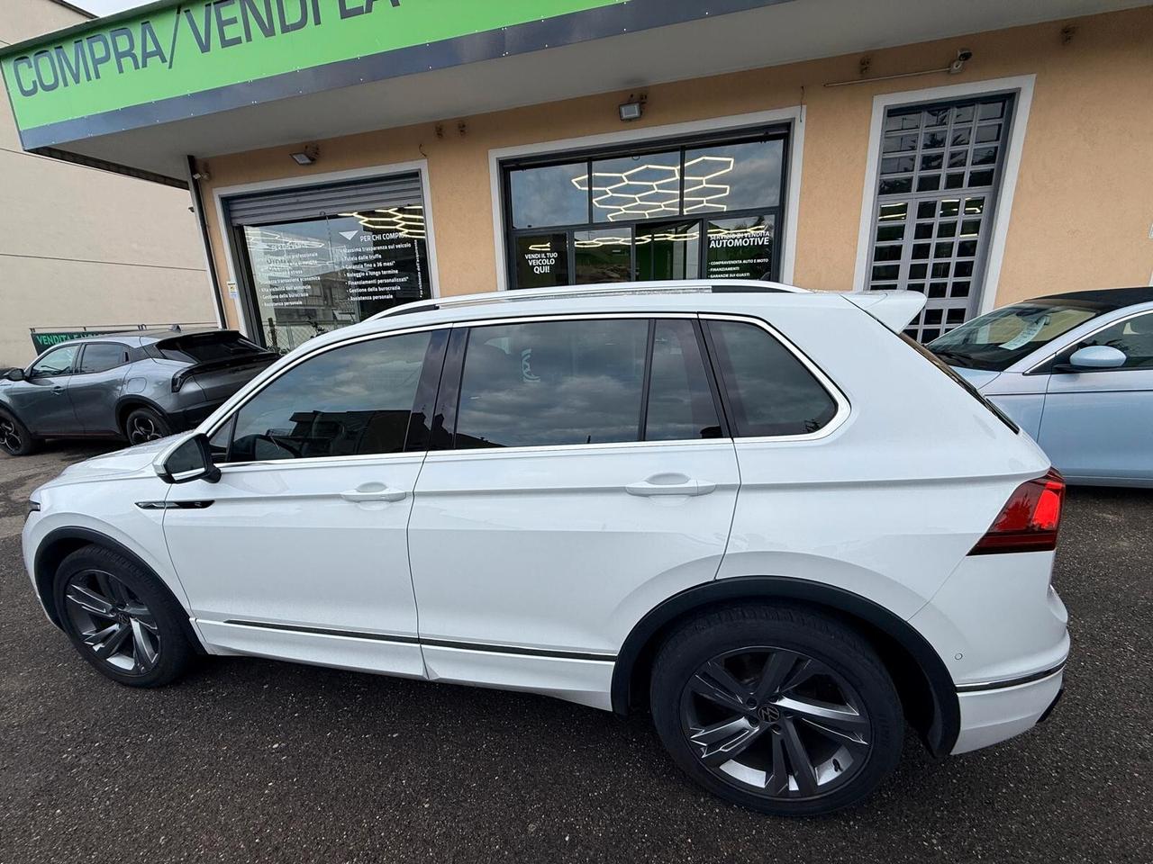 Volkswagen Tiguan 2.0 TDI 150 CV SCR DSG R-Line