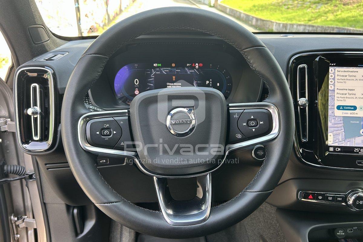 VOLVO XC40 B3 automatico Core