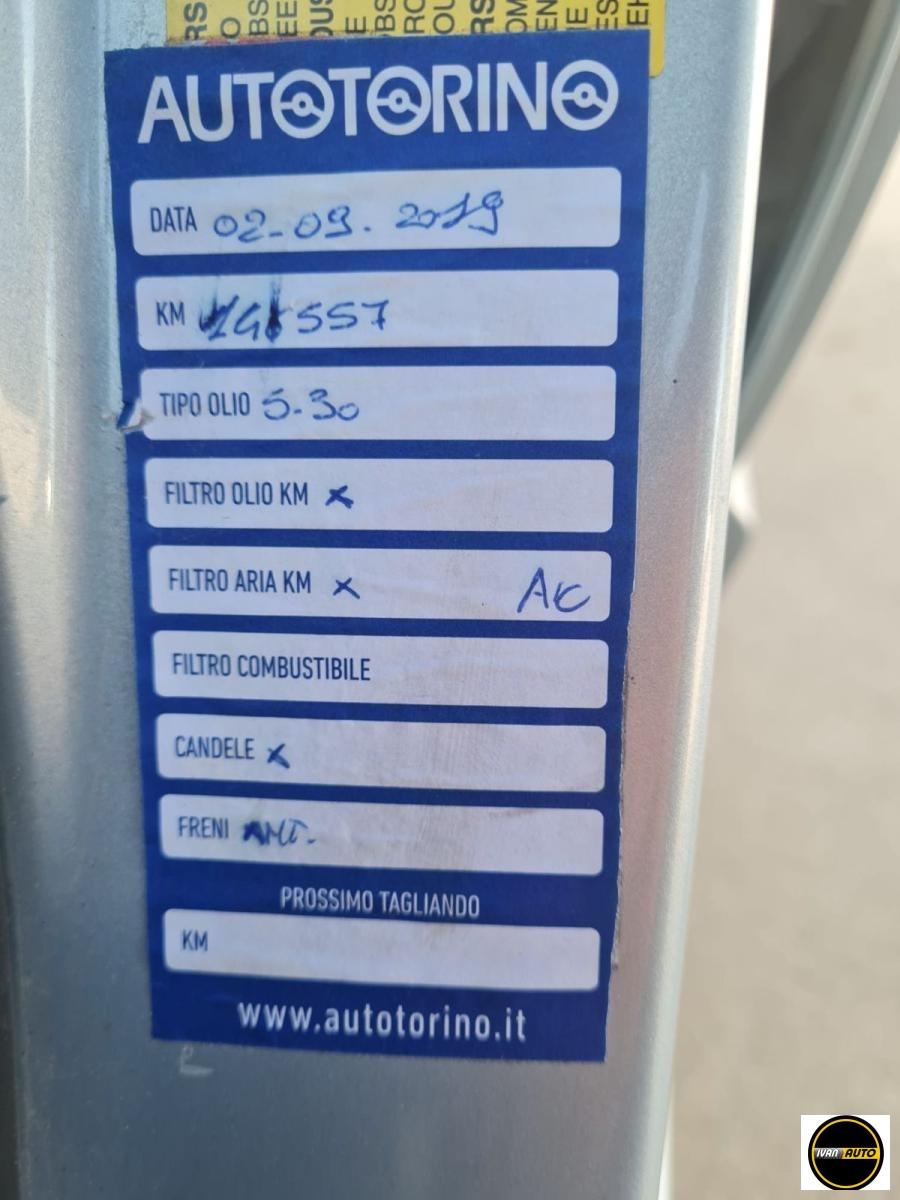 TOYOTA Yaris 1.3 Benzina-Neopatentati