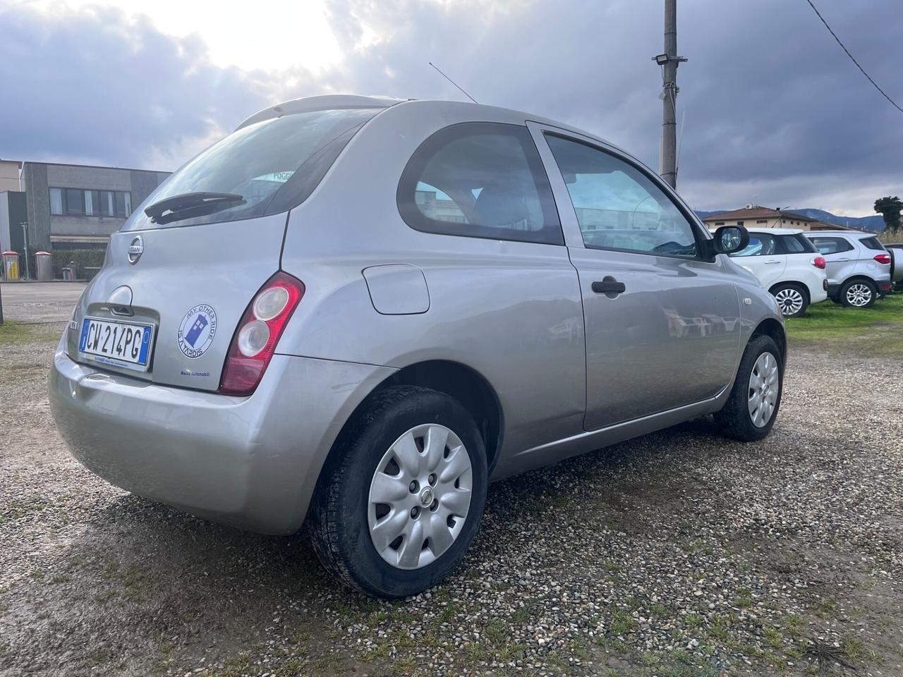 Nissan Micra 1.0 benzina/gpl