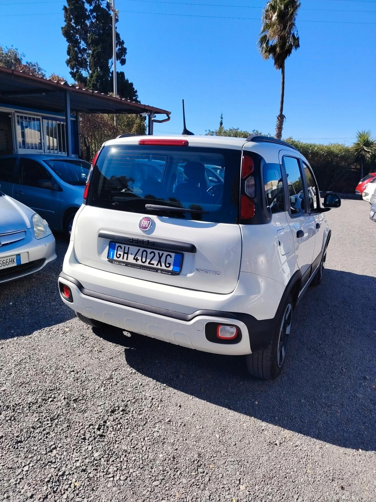 Fiat Panda 2022 - 1.0 FireFly S&S Hybrid City Cross Lb automobili