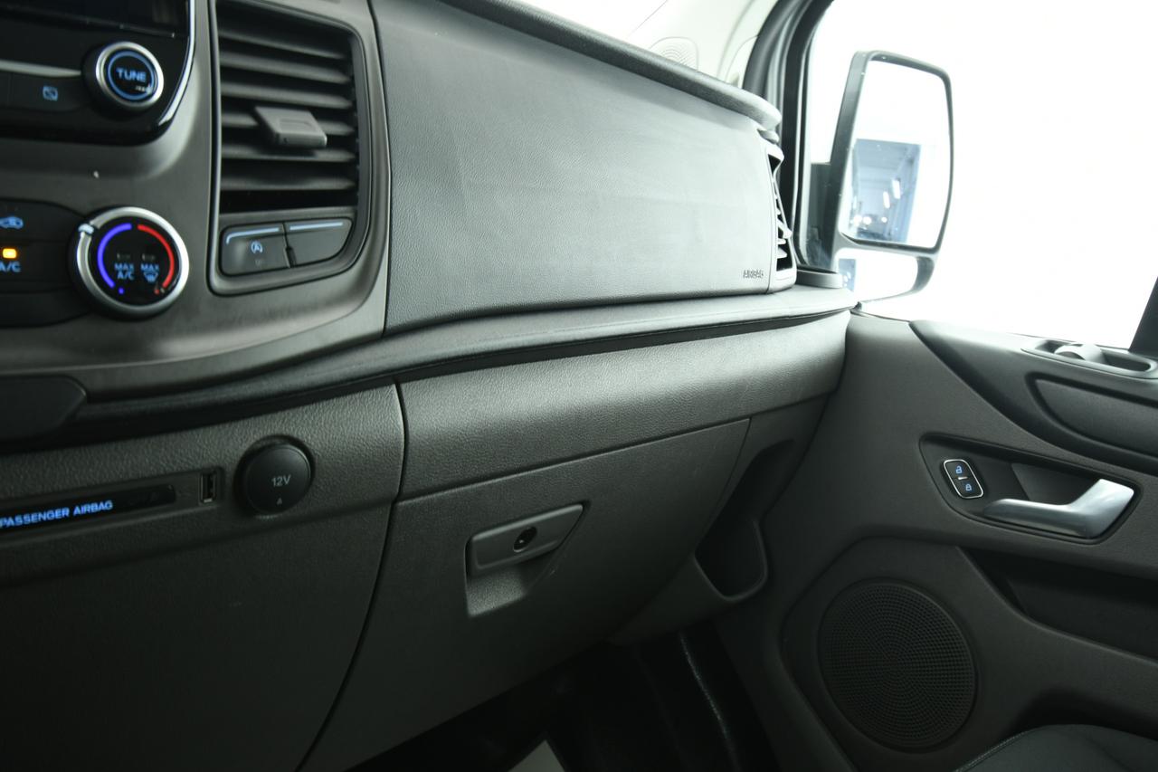 FORD Transit custom 320 2.0 tdci 130cv Trend combi L2H1 IVA+9 POSTI