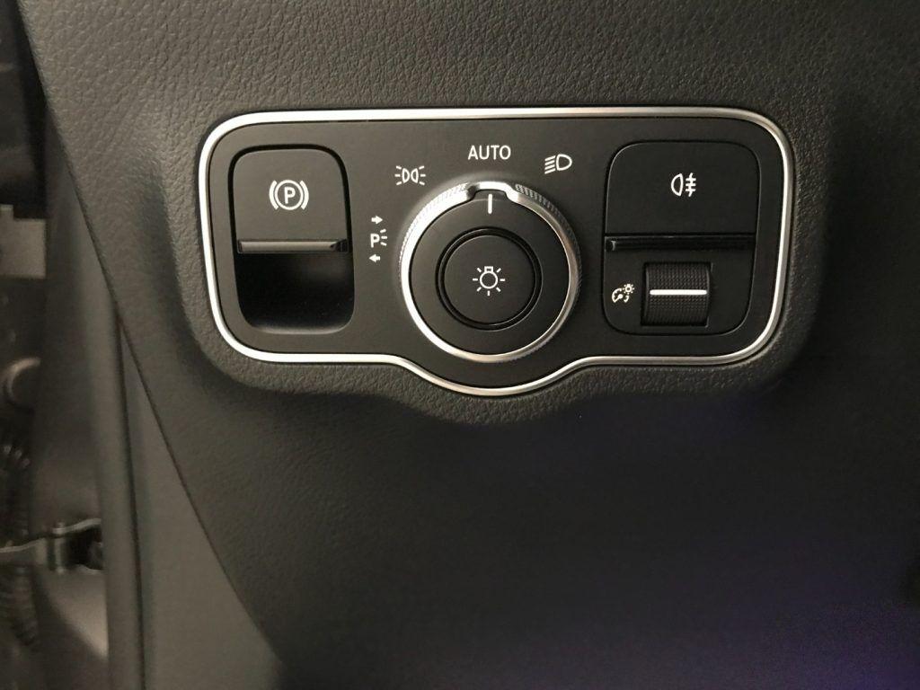 Mercedes-Benz GLA 200 d Automatic Sport Plus + Tetto