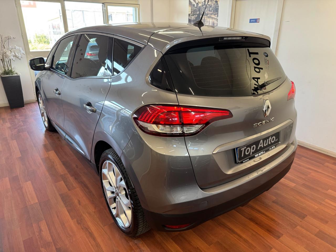 RENAULT SCENIC dCi 8V 110 CV AUT. ENERGY INTENS