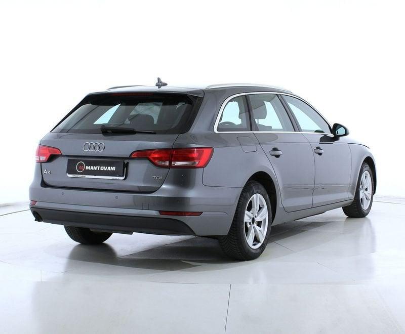 Audi A4 2.0 TDI 122cv S tronic