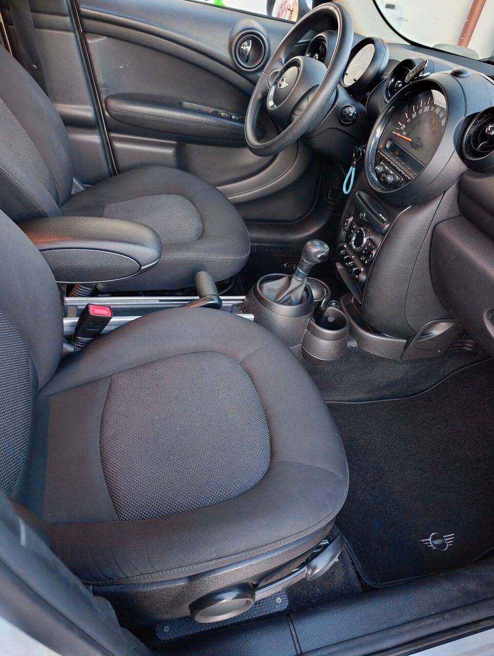 Mini Cooper Countryman 2.0 D Automatica