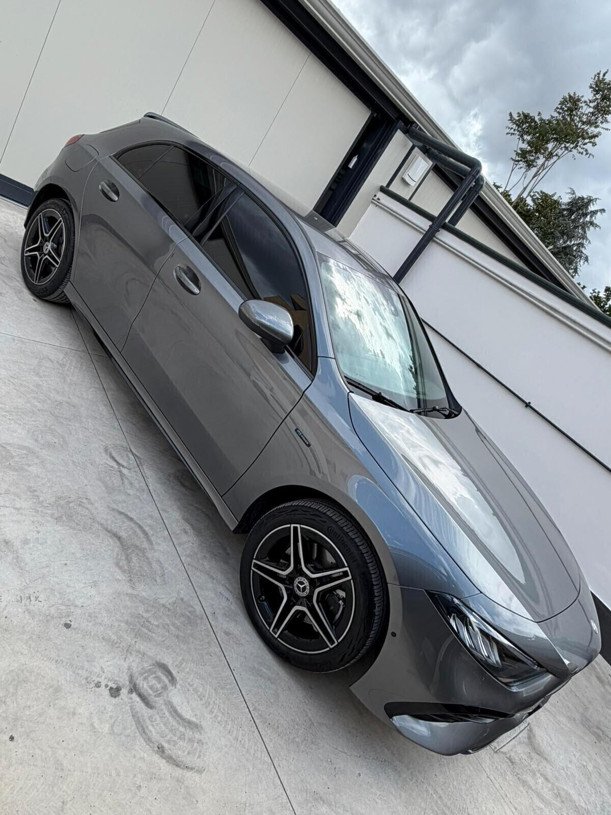Mercedes-benz A 250 e Automatic EQ-Power Premium