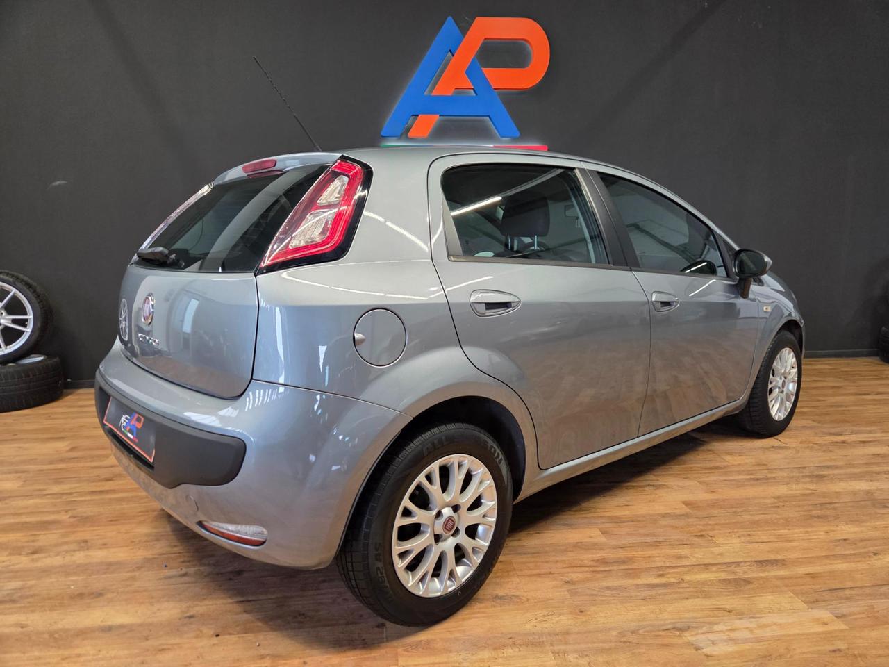 Fiat Punto Evo 5 Porte Punto Evo 5p 1.4 Dynamic easypower Gpl 77cv