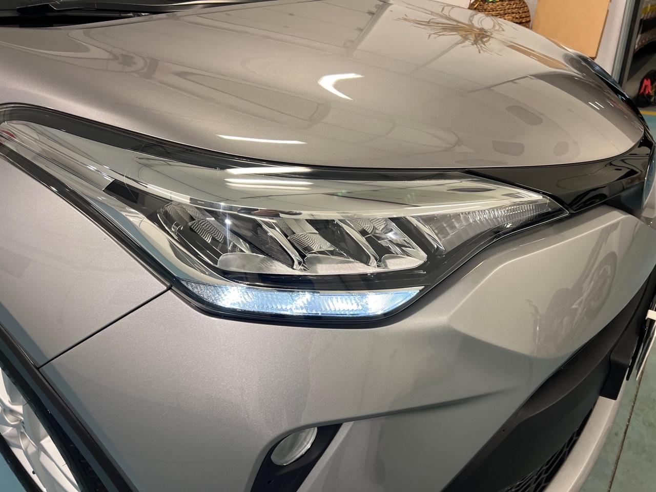 Toyota C-HR 1.8 Hybrid E-CVT Business