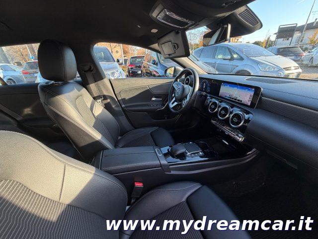 MERCEDES-BENZ CLA 200 d 150cv Automatic Shooting Brake Sport