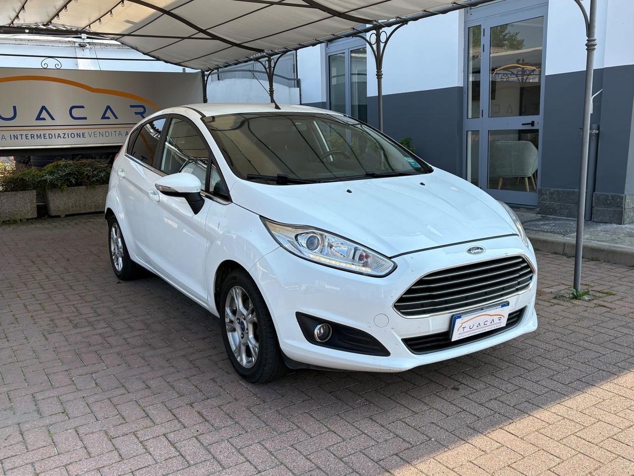 Ford Fiesta Titanium 1.5 TDCi AUTOCARRO DIS #10331