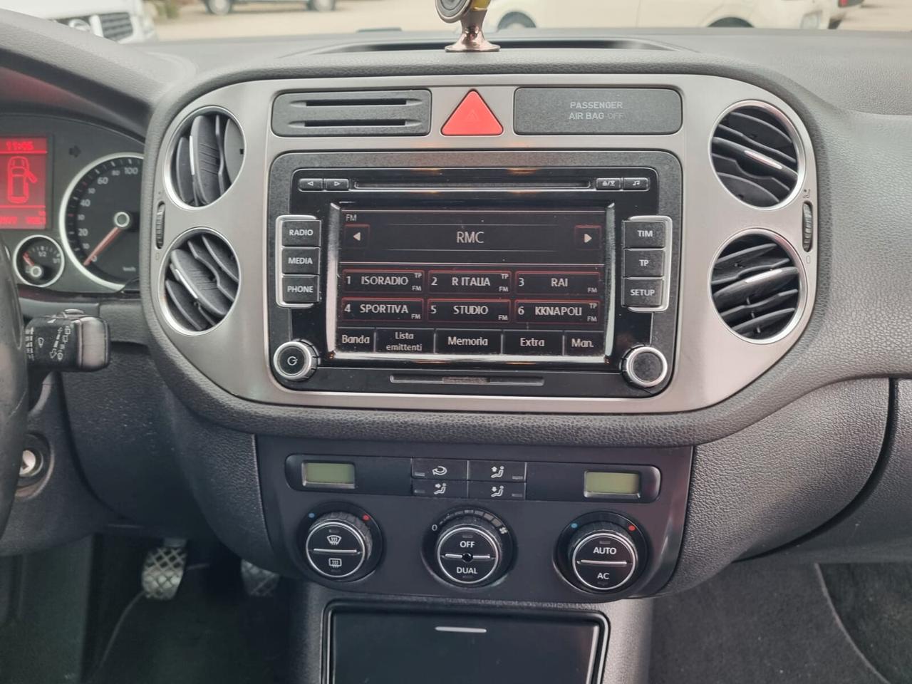 Volkswagen Tiguan 2.0 16V TDI DPF Sport & Style (18°)