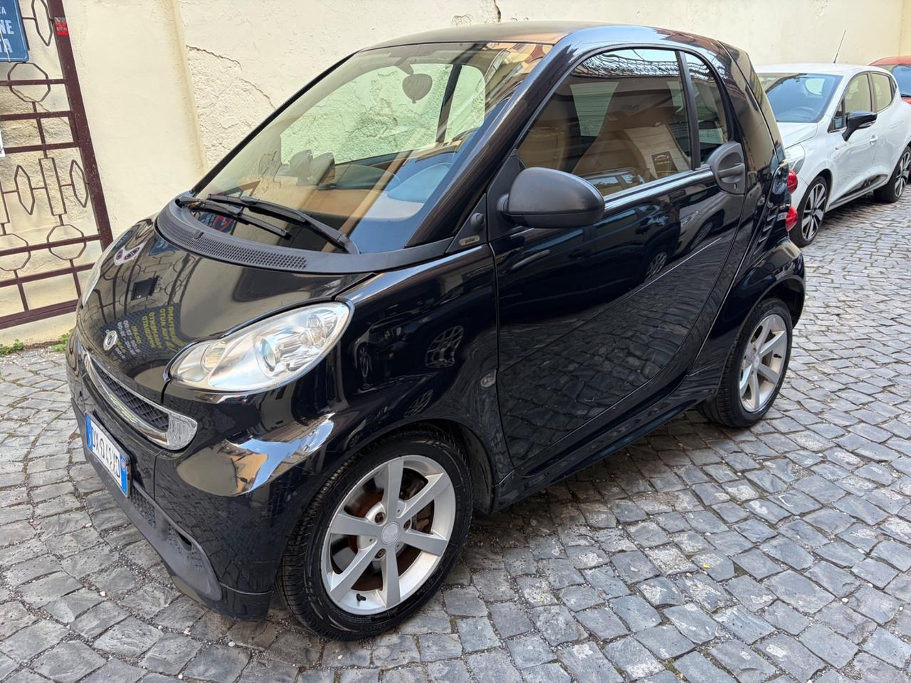 Smart ForTwo 1000 62 kW coupé pulse