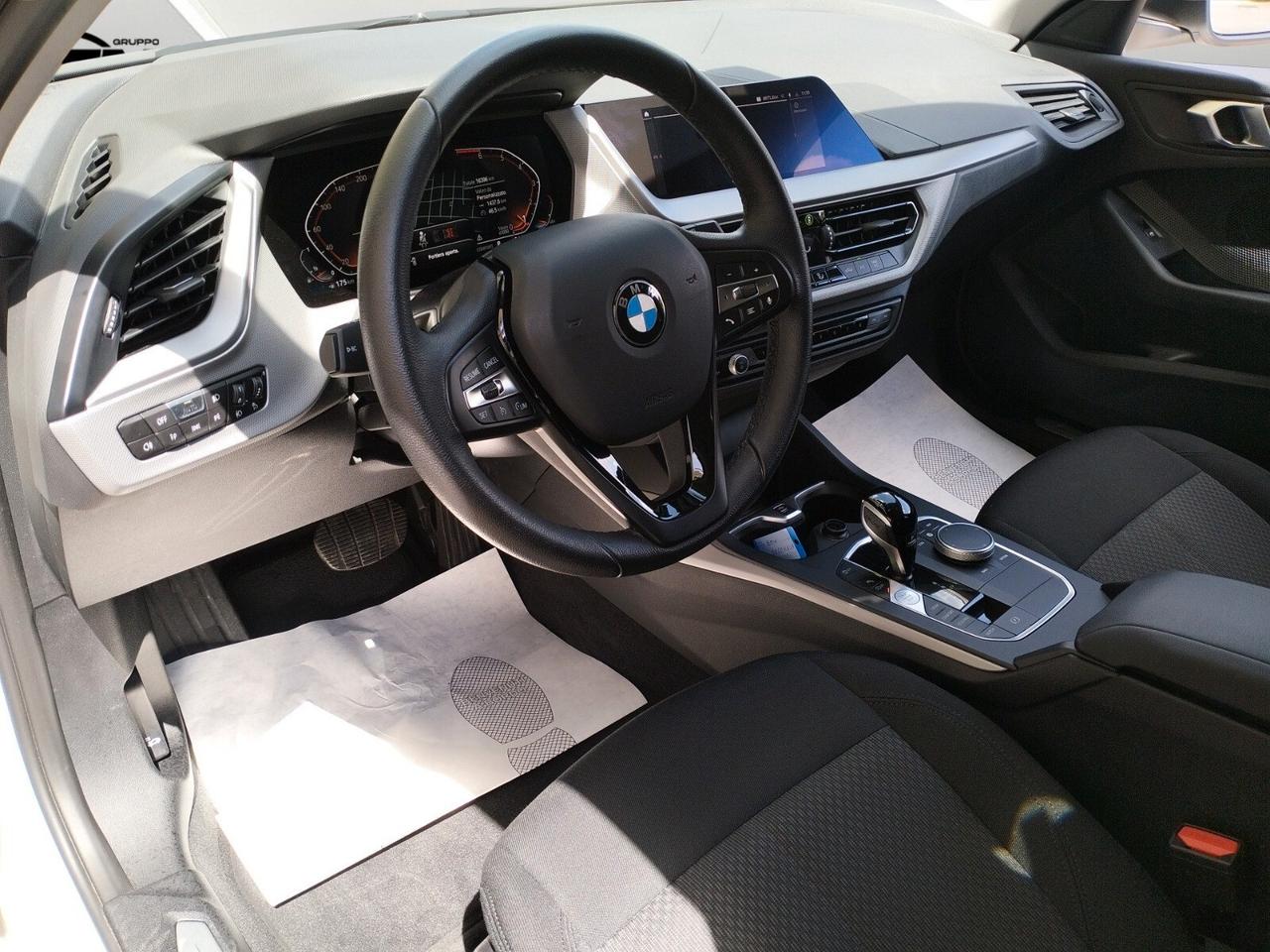 Bmw 116 116i 5p. Business Advantage