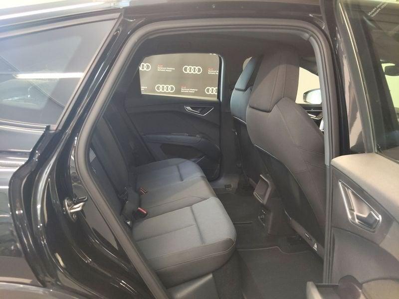 Audi Q4 e-tron Q4 SPB 35 e-tron Business Advanced