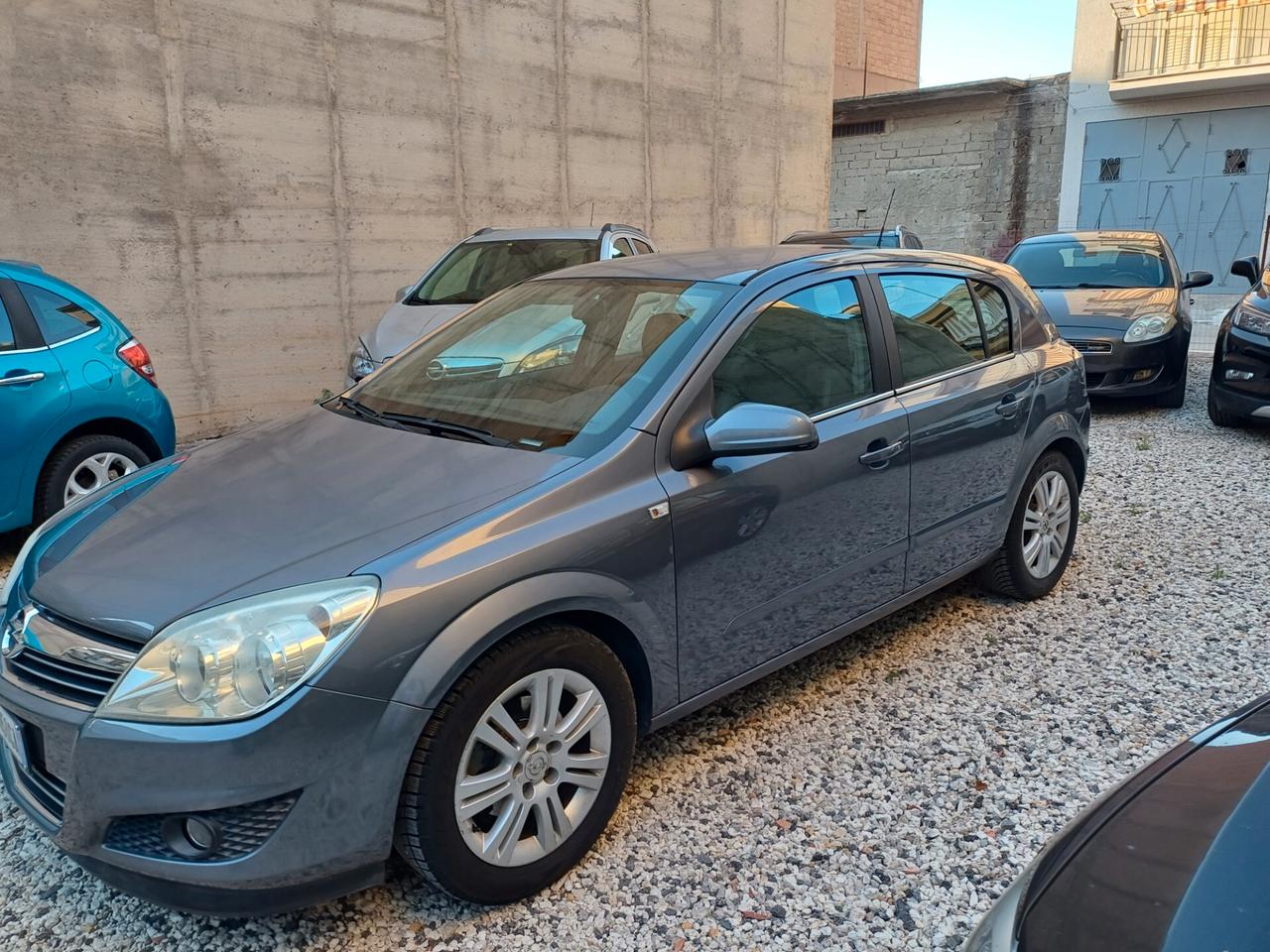 Opel Astra 1.7 CDTI 110CV 5 porte Cosmo