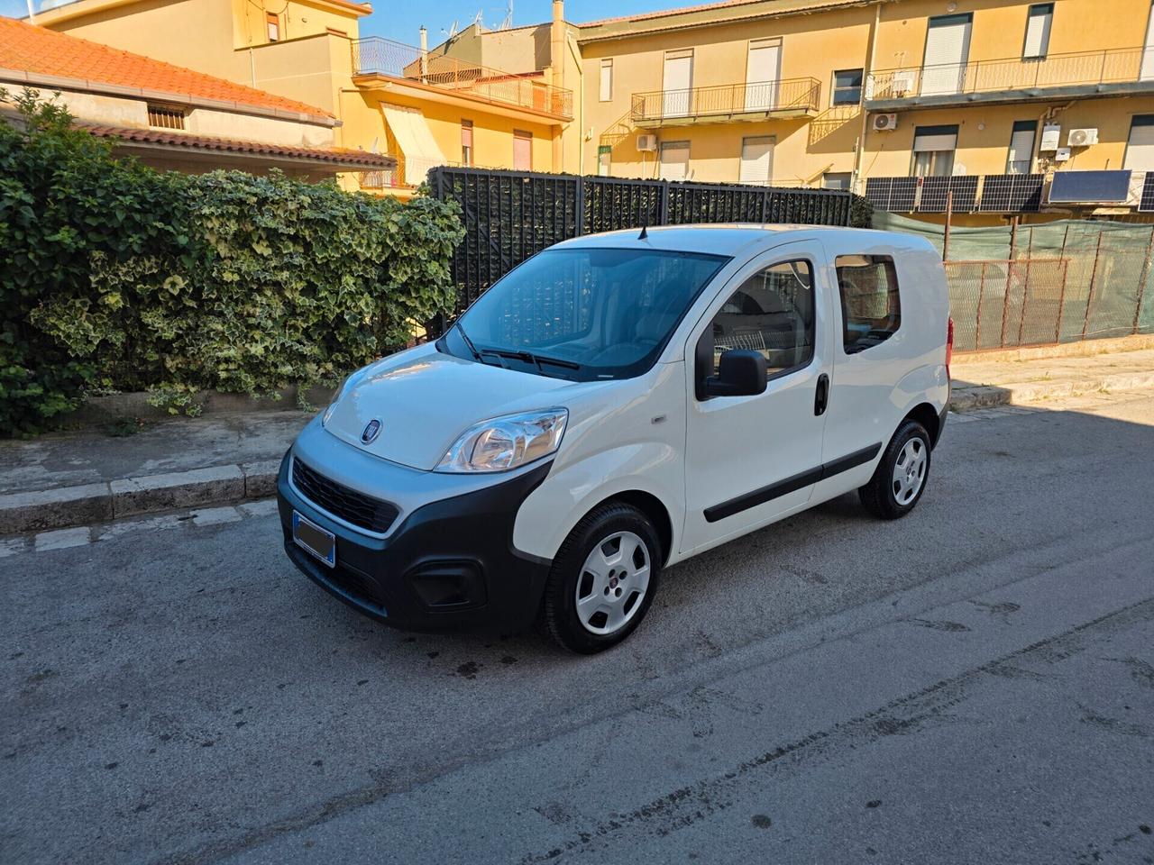 Fiat Fiorino 1.3 MJT 95CV Combinato SX