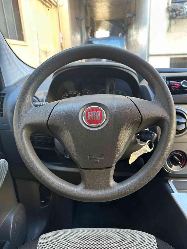 FIAT Qubo 1.3 MJT 75 CV AUTOMATICA Trekking