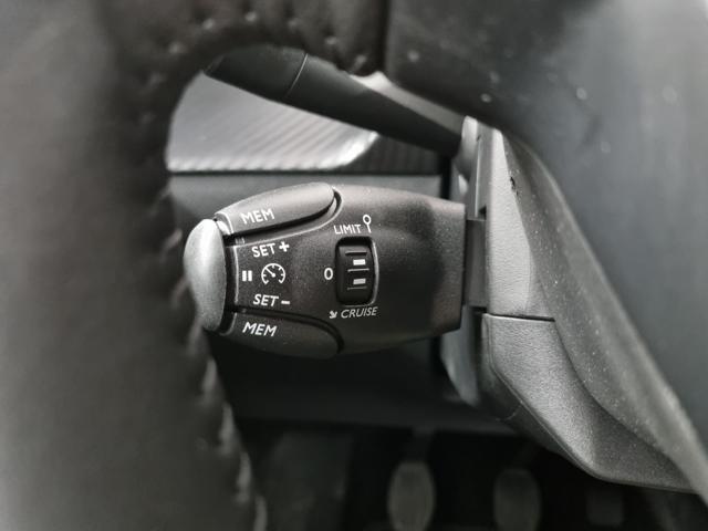 PEUGEOT 208 PureTech Stop&Start 5 porte Style